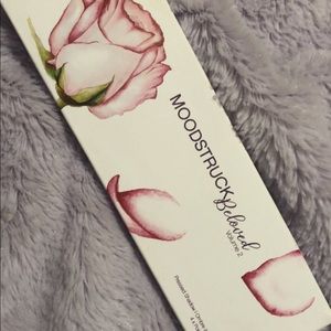 Younique Moodstruck Beloved vol 2